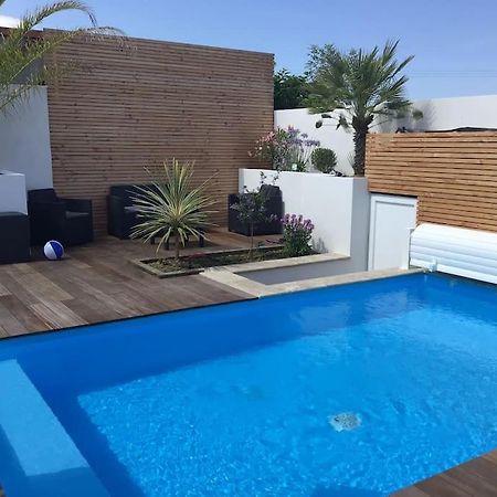 Villa Exceptionnelle Piscine Et Jardin Prive Sejour Haut De Gamme Proche La Rochelle Sainte-Soulle Exterior photo