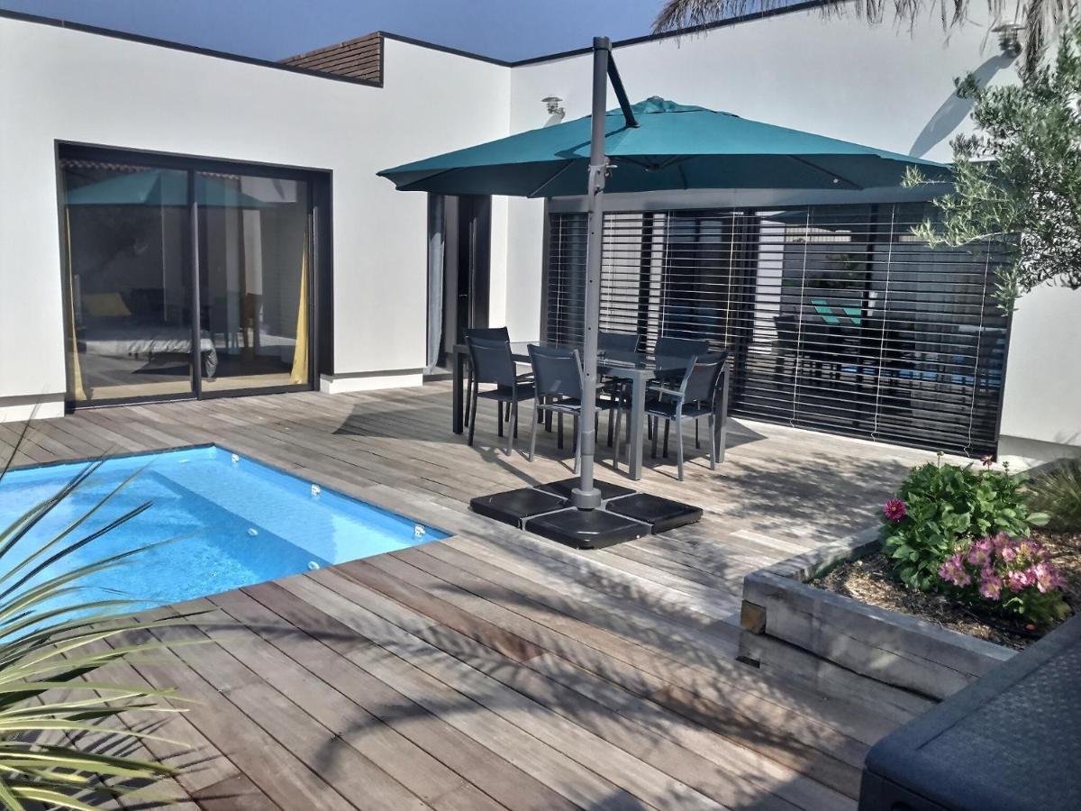 Villa Exceptionnelle Piscine Et Jardin Prive Sejour Haut De Gamme Proche La Rochelle Sainte-Soulle Exterior photo