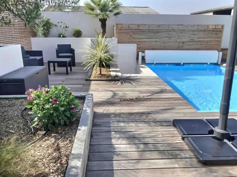 Villa Exceptionnelle Piscine Et Jardin Prive Sejour Haut De Gamme Proche La Rochelle Sainte-Soulle Exterior photo