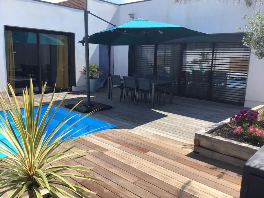 Villa Exceptionnelle Piscine Et Jardin Prive Sejour Haut De Gamme Proche La Rochelle Sainte-Soulle Exterior photo